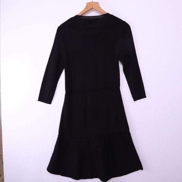 WILLOW&THREAD Black Flare Knit Dress - Picture 4 of 6